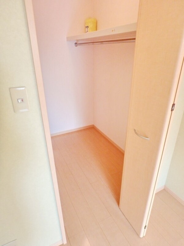 収納(★ウォークインクローゼット★)