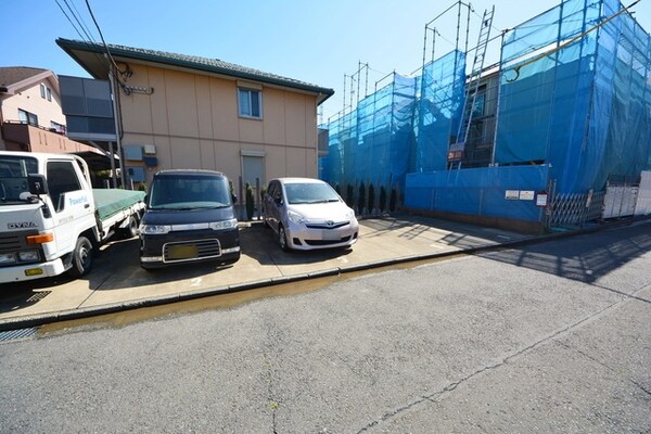 駐車場(★駐車場★)