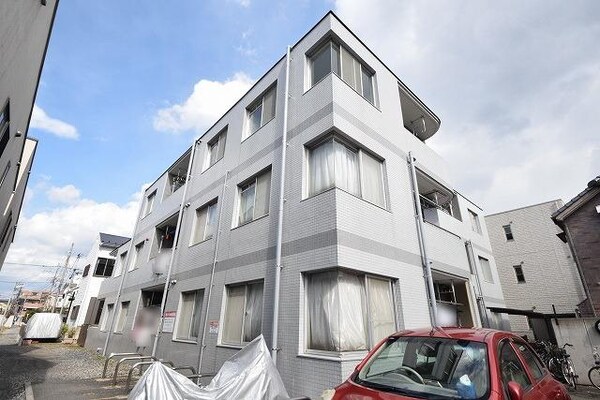外観(★閑静な住宅街のRC造マンション・おしゃれな外観です★)