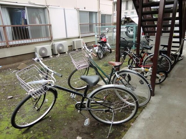 その他(駐輪場です)