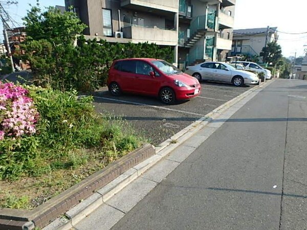 駐車場(参考写真)