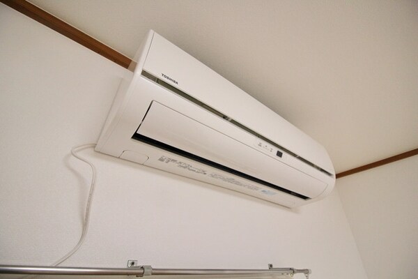設備(★エアコン付です★※別部屋参考写真)