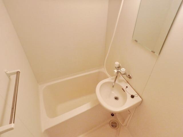 物件内観写真4　(★バスルーム★)