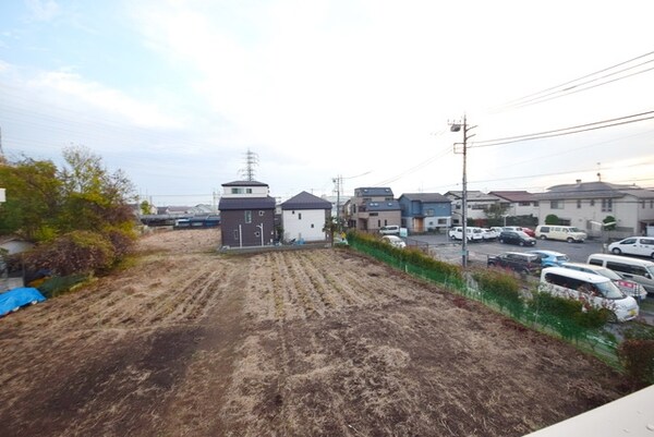 眺望(★お部屋の前に建物がないので日がしっかり入ります★)