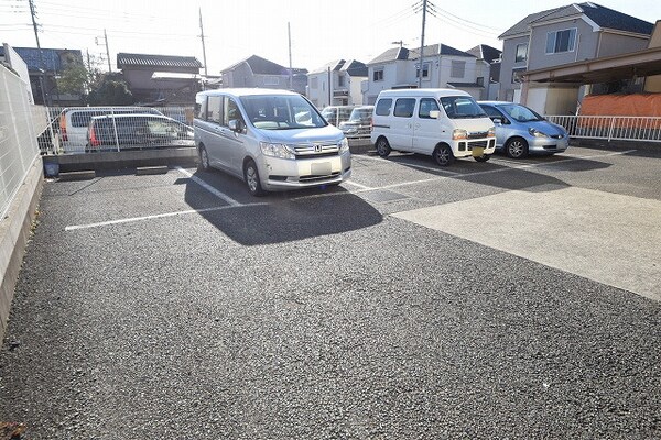 駐車場(★敷地内駐車場です★)