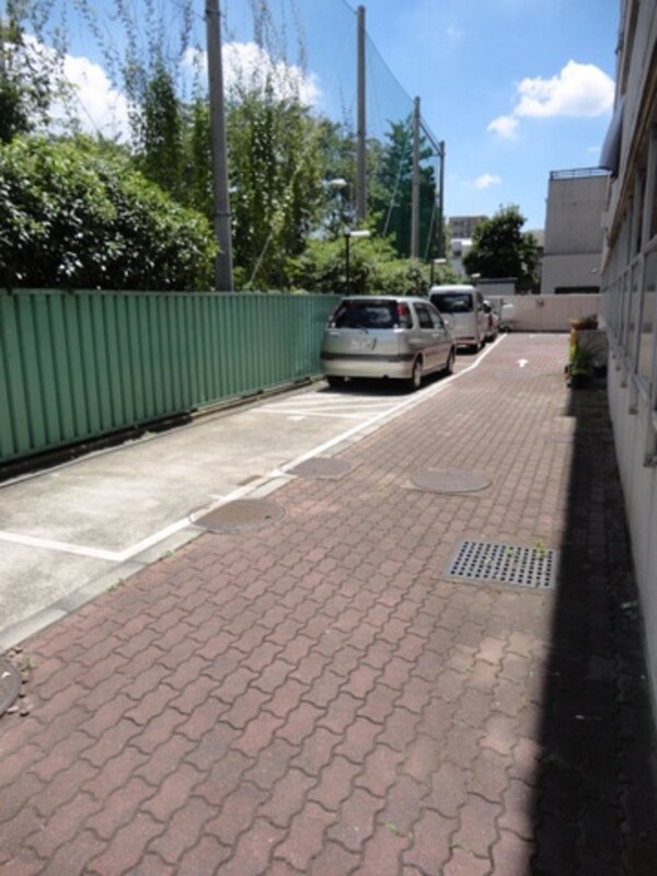 駐車場(★駐車場★)