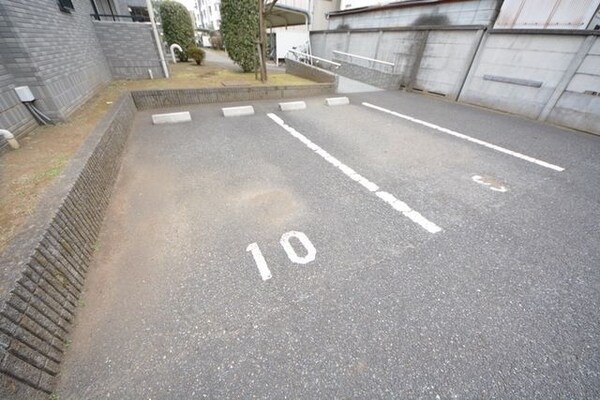 駐車場(駐車場)