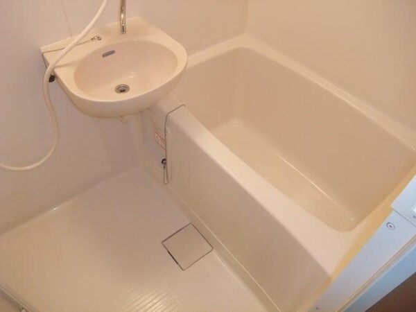 バス／シャワールーム等(※別部屋参考写真※)