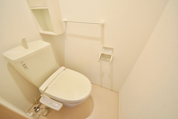トイレ(別部屋参考写真)