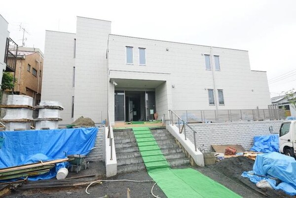 外観(４路線利用可能な人気の『荻窪駅』に徒歩圏内)