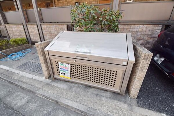 共有部分(★共用のゴミ置き場もあります★)