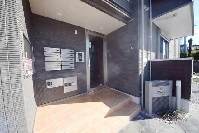 物件内観写真7　(外観・共用部分)