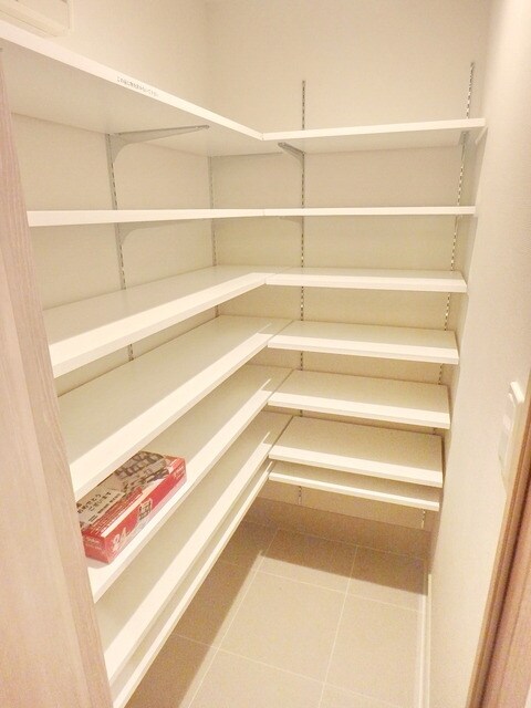 物件内観写真12　(★シューズインクローク★)