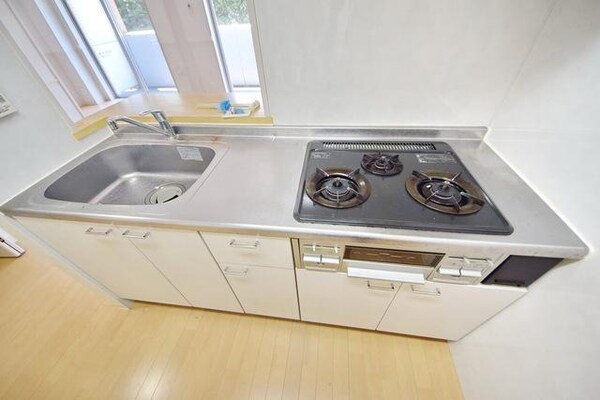 キッチン(★調理スペースが十分にあるキッチンです★)