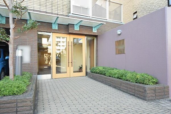 エントランス(★お問い合わせはタウンハウジング府中店まで★)