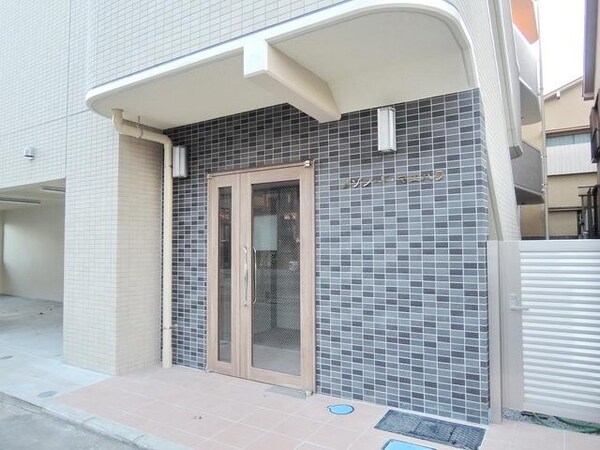 エントランス(★)