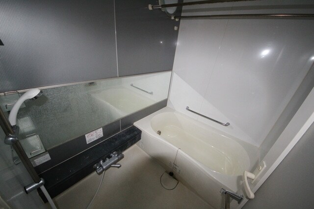 物件内観写真4　(★ひろいバスルーム★)