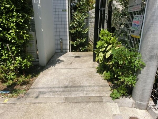共有部分(★ゴミ置場です★)