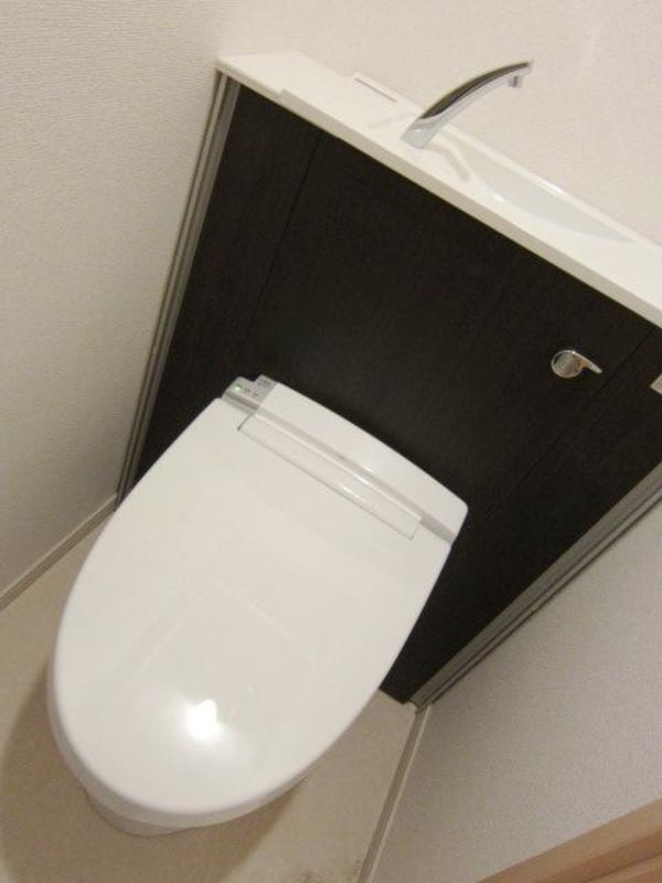 トイレ(★清潔感のあるきれいなトイレです★)