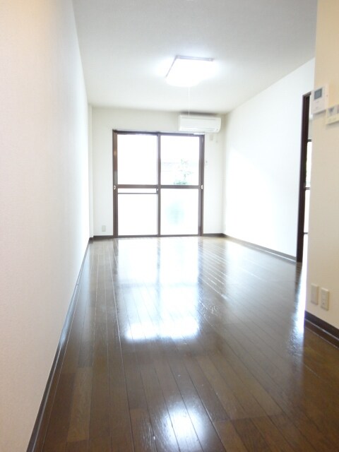 物件内観写真2　(★洋室★)