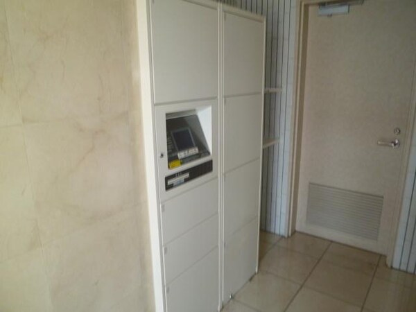 共有部分(★便利な宅配ＢＯＸ付きです★)