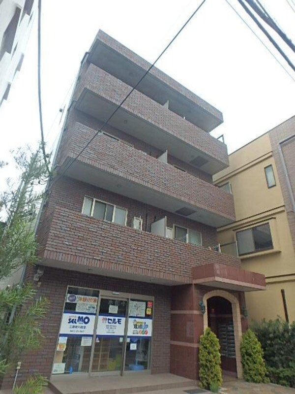 外観(便利な立地)