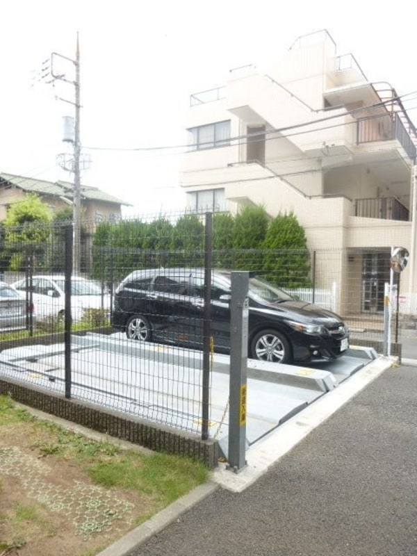 駐車場(★駐車場スペースです★)