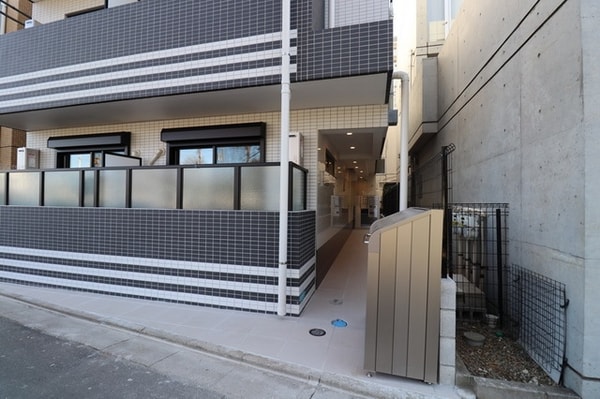 エントランス(★お問い合わせはタウンハウジングまで★)