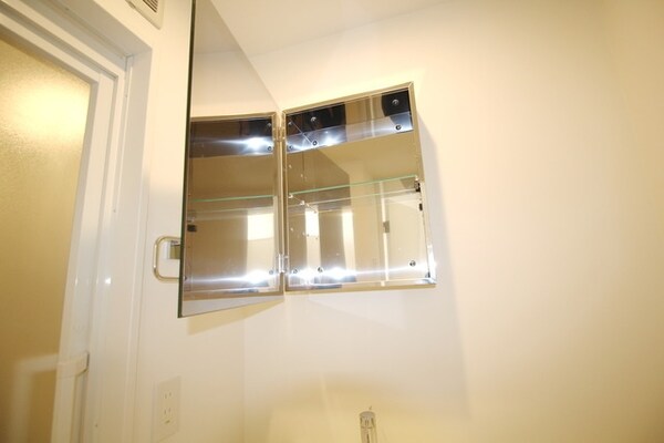 設備(★洗面所の収納です★)