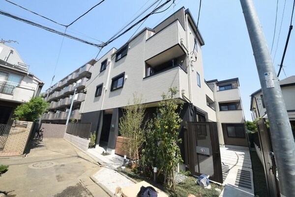 外観(★2020年築オシャレな物件です★)