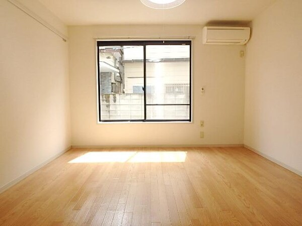 リビング・居室(明るいお部屋)