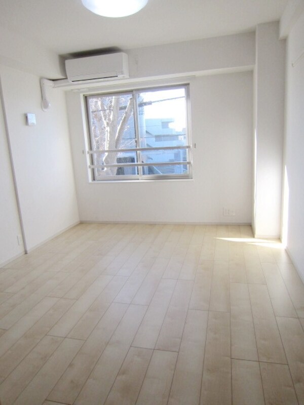 その他室内・内装(★７．４帖のお部屋です。寝室に良いですね★)