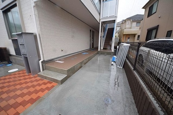 エントランス(★物件入口、エントランスです★)