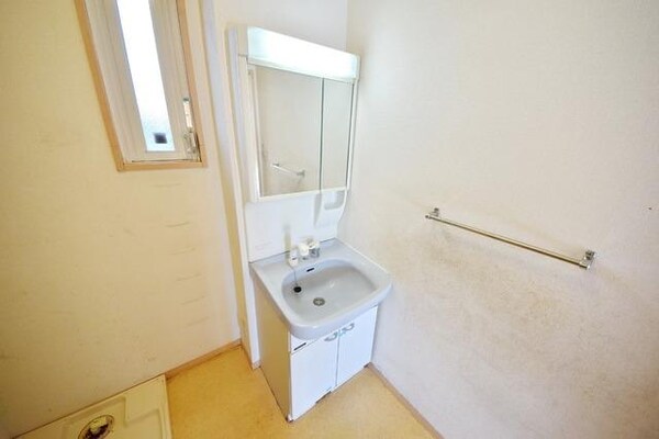 洗面(★生活に便利な独立洗面台です★)