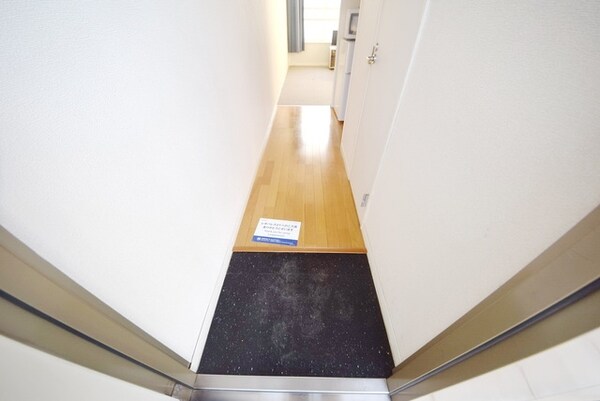 玄関(★お問い合わせはタウンハウジング府中店まで★)