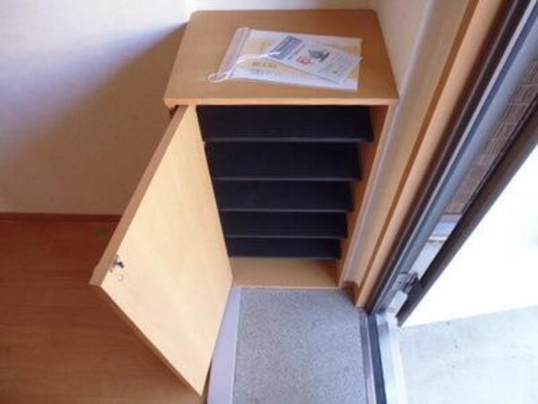 玄関(★玄関収納★)