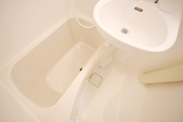 バス／シャワールーム等(★人気のバストイレ別のお部屋です★)