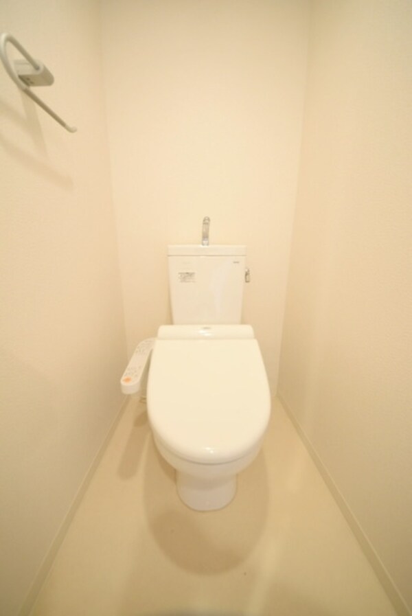 トイレ(★洗浄機付きの洋式トイレです★)