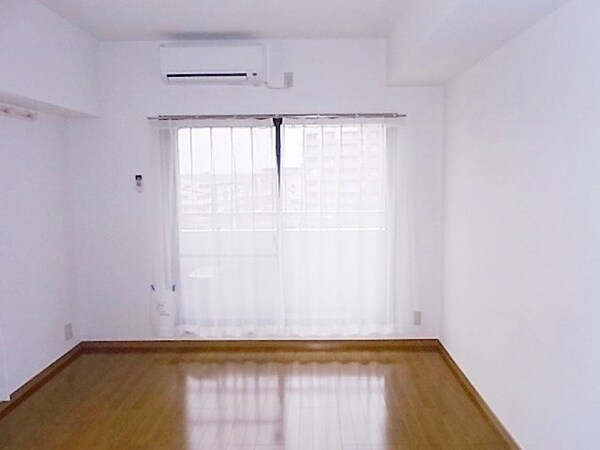 リビング・居室(別号室参考写真)