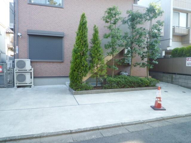 物件内観写真17　(★エントランススペース★)