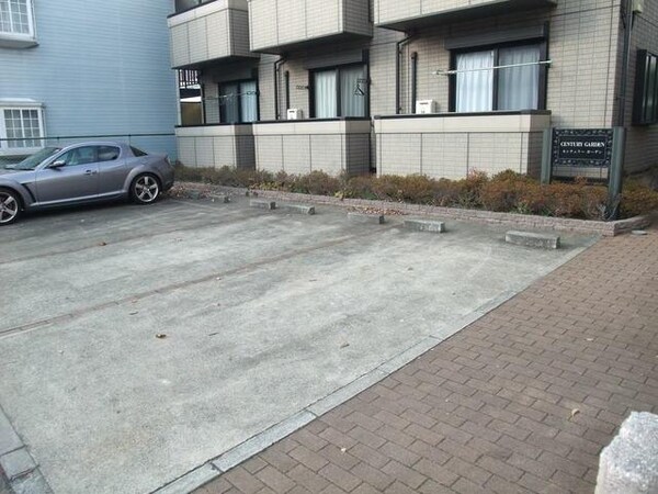 駐車場(★駐車場★)