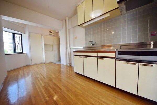 その他室内・内装(★キッチン前ダイニングスペース★)