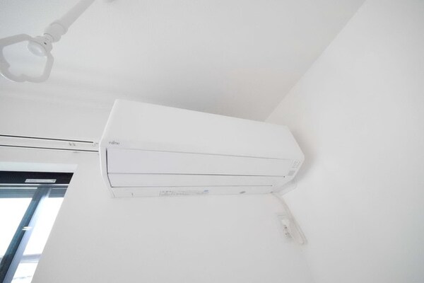 その他(エアコン1基)