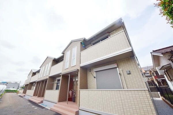 外観(★目の前は畑で、風通しも良好です★)