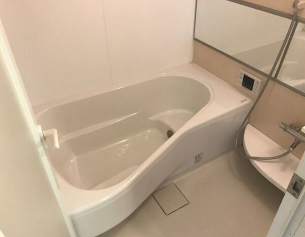 バス／シャワールーム等(★バスルーム★)