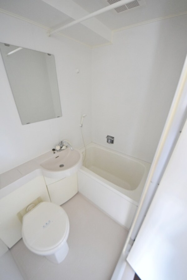 バス／シャワールーム等(★バスルーム★)