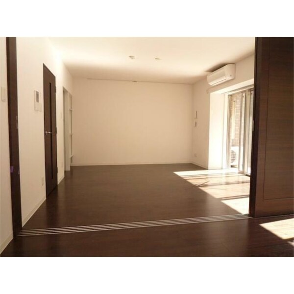 リビング・居室(別部屋参考写真)