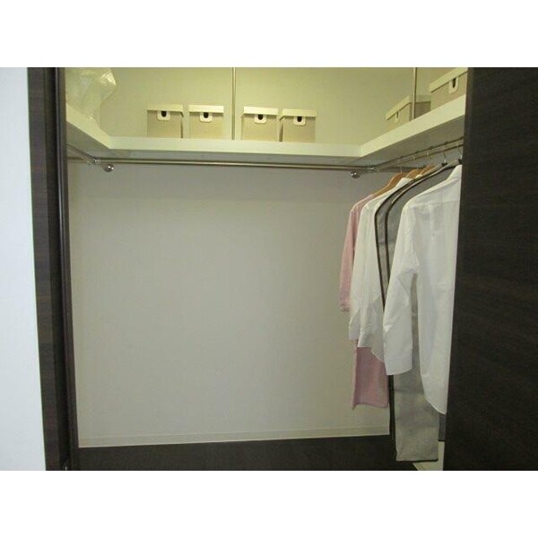 収納(別部屋参考写真)