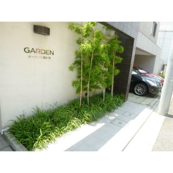 エントランス(外観・共用部分)