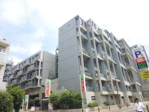 外観(芦花公園駅前にデザイナーズマンション)